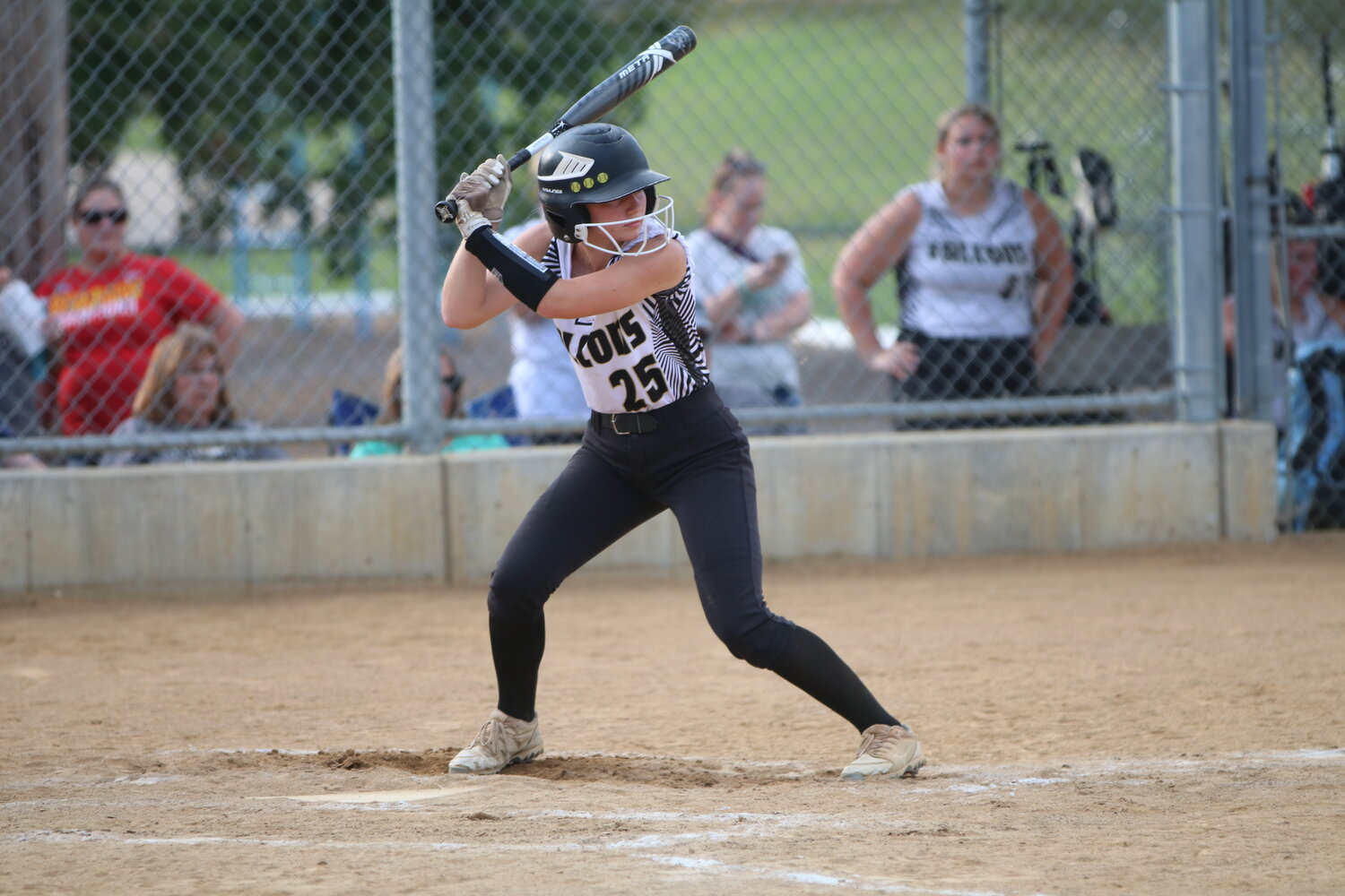 Sophomore Mariah Felten finished 2-for-3 with a run scored.