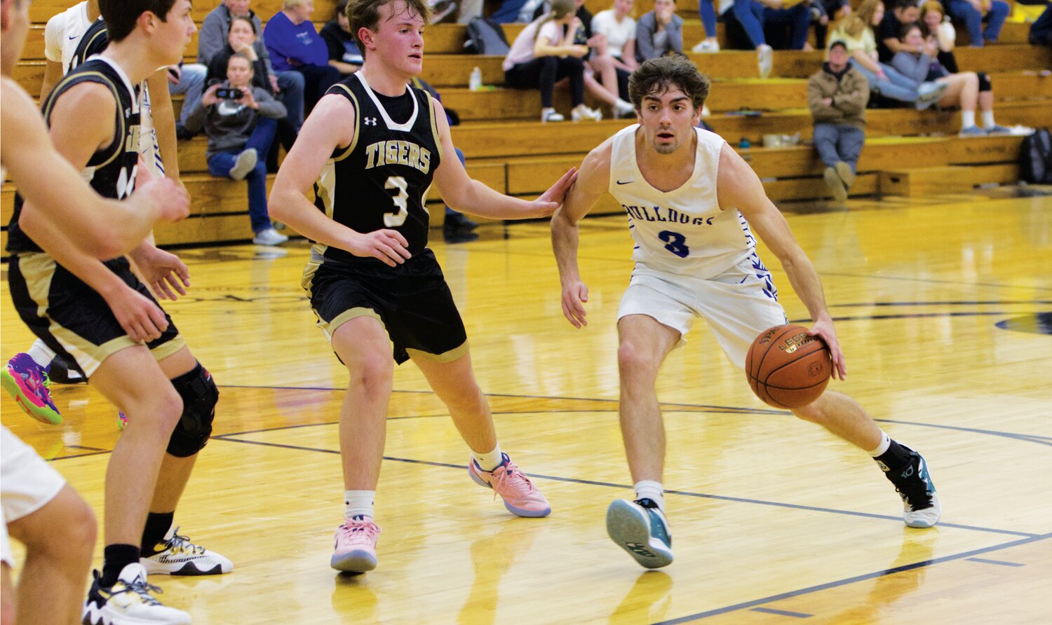 New Franklin senior Jake Marshall charges into the lane.