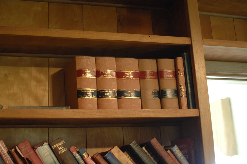 Edna Pearce Lockett's law books