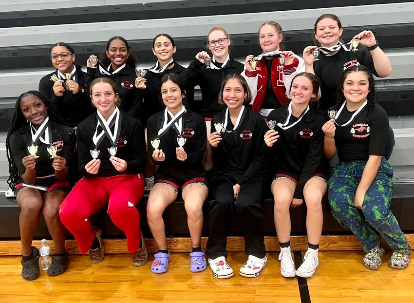 LaBelle weightlifters with their second place medals. [Photo courtesy Maurice McClain/Caloosa Belle Independent]