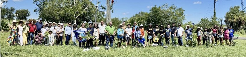 This Sunday, a tree planting ceremony at the Philippine -American Cultural Foundation of Florida Site, 5154 SW 16th Avenue, Okeechobee, took place to announce a new sports center on their property. 
Sheriff Noel E. Stephen and Undersheriff Michael Hazellief and other participants came as far as Miami and Tampa for a tree-planting ceremony on the spot for the future Philippine Cultural Center Sports Complex.