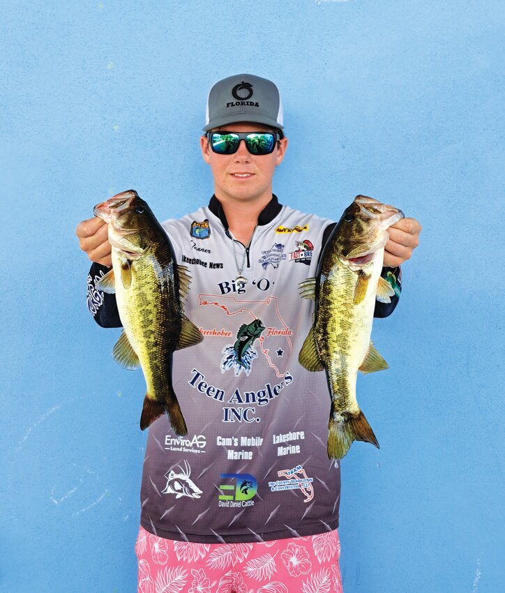 Tanner Seabolt placed third in the 14-19 age group with 6.14 lbs.