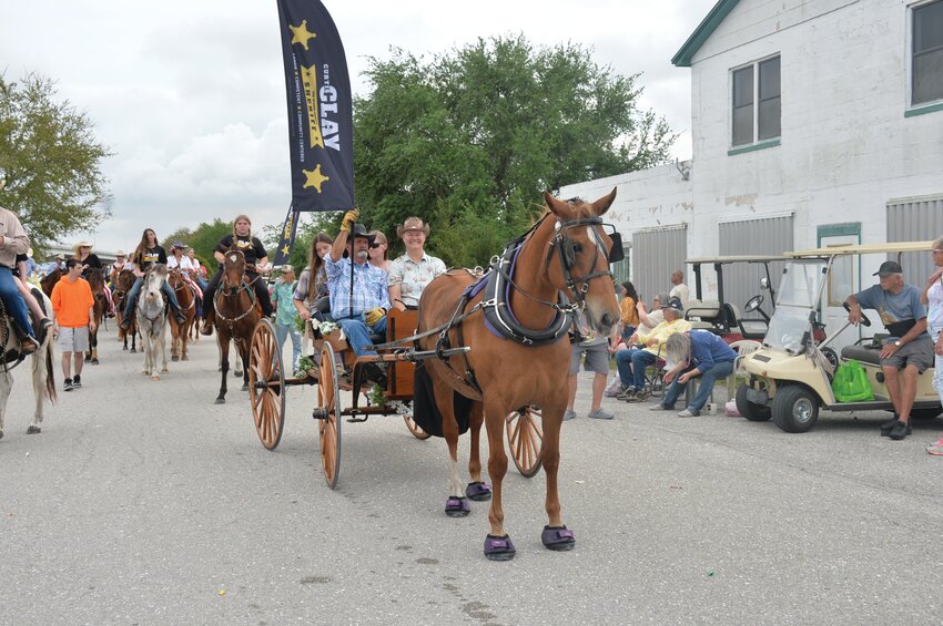 MOORE HAVEN -- The Chalo NItka Festival Parade was held March 2 in downtown Moore Haven. [Photo by Katrina Elsken/Lake Okeechobee News]