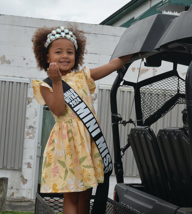 MOORE HAVEN -- The 2024 Chalo Nitka Festival Parade featured plenty of lovely pageant winners. [Photo by Katrina Elsken/Lake Okeechobee News]