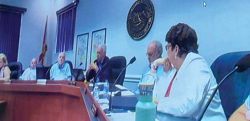 Okeechobee City Council discusses Food Truck Controversy..[Photo by Cathy Womble <br> Lake Okeechobee News]