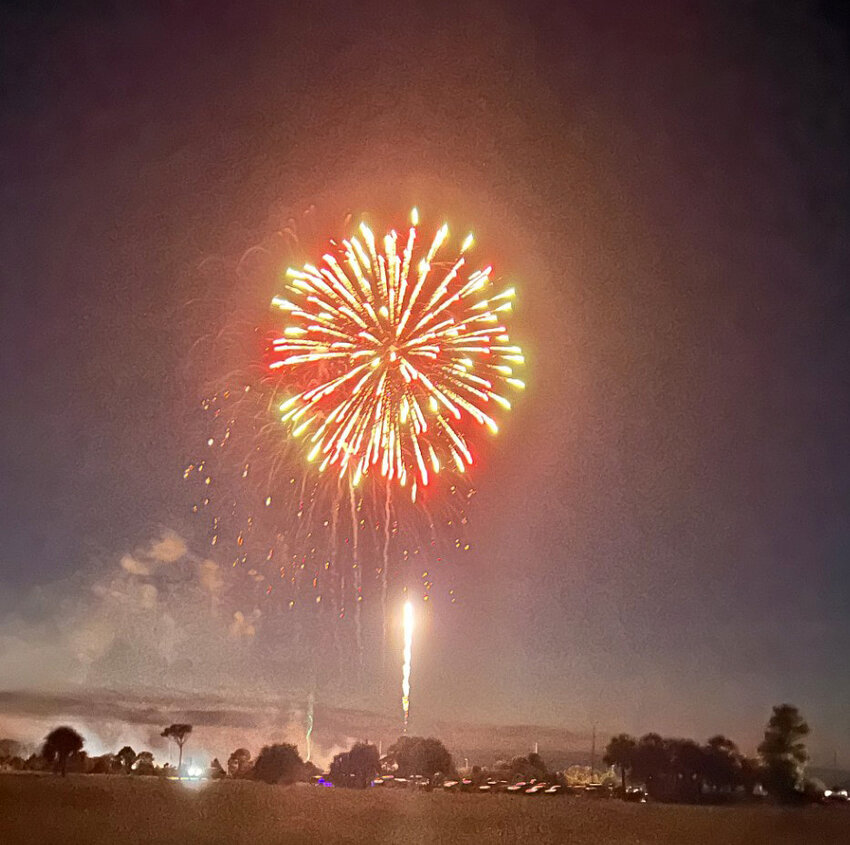 OKEECHOBEE -- The community fireworks show was held July 6 at the Okeechobee Agri-Civic Center. [Photo by Katrina Elsken/Lake Okeechobee News]