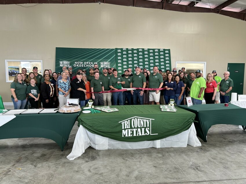 Tri County Metals hosts ribbon-cutting ceremony.