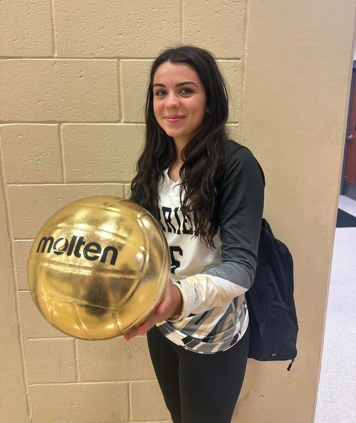 Landra Oxer had six digs against the Village School of Naples. [Photo courtesy Moore Haven Athletics]