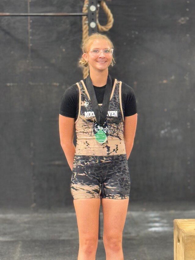 JoEllen Erskin earned fourth place in Olympic lift and sixth place in Traditional lift. [Photo courtesy Moore Haven Athletics]