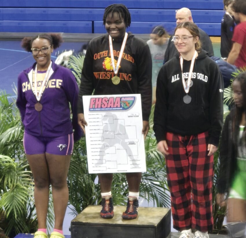 Naveah Robinson finished in third in the regional tournament. [Photo courtesy Brahman Wrestling]