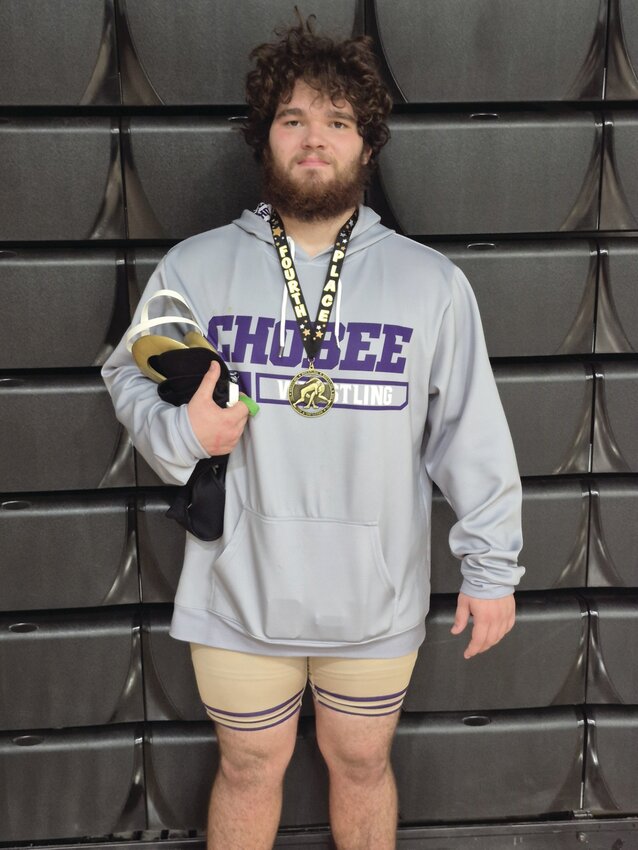 William Crum advanced to the state tournament with a great performance at regionals. [Photo courtesy Brahman Wrestling]