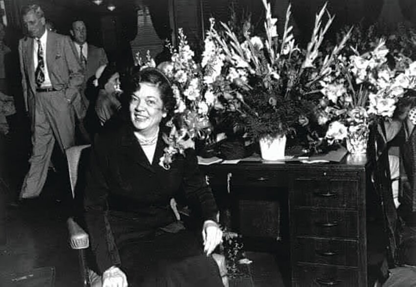 Edna Pearce Lockett