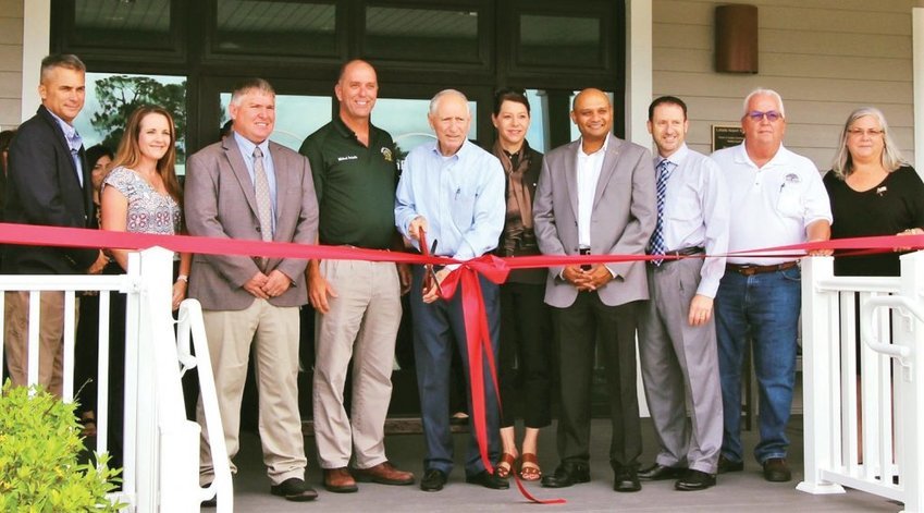 Hendry County celebrates Grand Opening of new LaBelle Airport Terminal ...