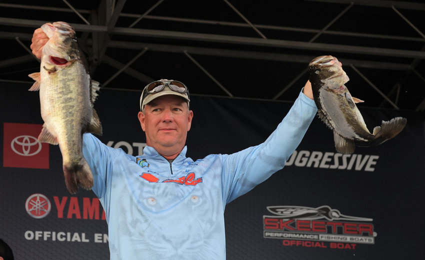 Steve Kennedy of Auburn, Ala., is leading after Day 3 of the 2023 SiteOne Bassmaster Elite at Lake Okeechobee with a three-day total of 70 pounds, 2 ounces.  Photo by Seigo Saito/B.A.S.S.