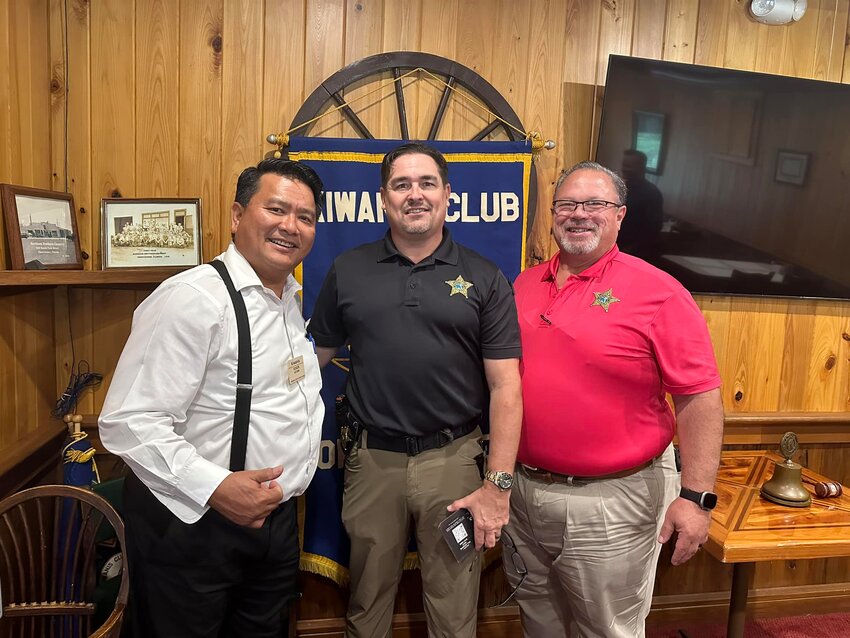 OKEECHOBEE&nbsp; -- On July 27, Okeechobee County Sheriff Noel Stephen and Cpl. Jack Nash spoke to the Okeechobee Kiwanis Club about the L.E.A.P. Program, which helps recruit, train and retain new employees.&nbsp; [Photo courtesy Okeechobee Kiwanis Club]