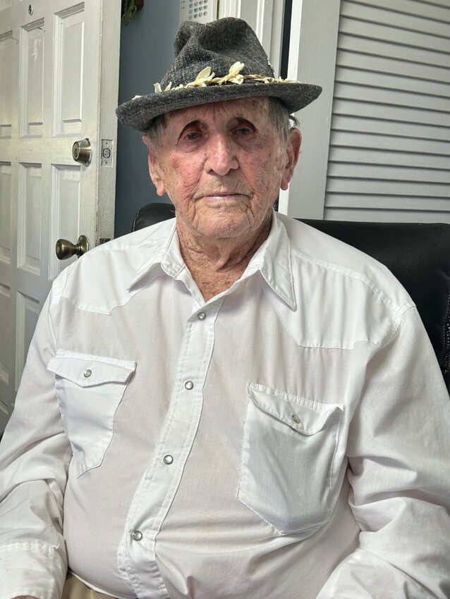 JO Wolff turns 100 this month..[Photo by Cathy Womble/Lake Okeechobee News]