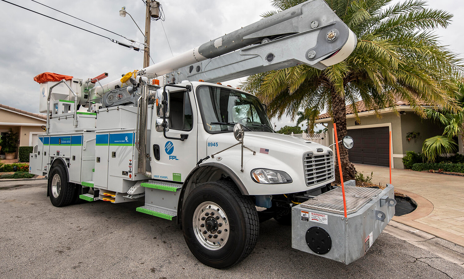 Florida regulators approve FPL rate hike for 2026 - Lake Okeechobee News