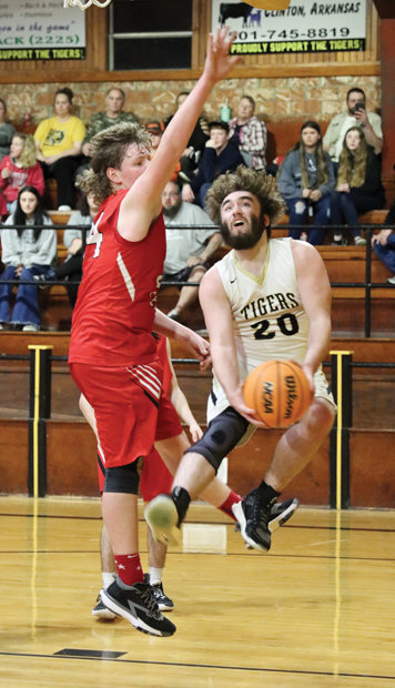 Timbo's Kagen Morgan attempts to up-and-under against Rural Special's Kasen Stevens.