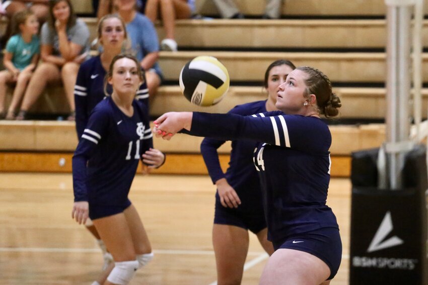 East Clarendon opens volleyball season with sweep of Manning - The ...