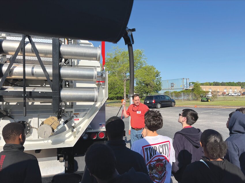 Jet-Vac official Kyle Ellington discusses advanced technology concepts with students at Sumter High on April 9 at Sumter High School.