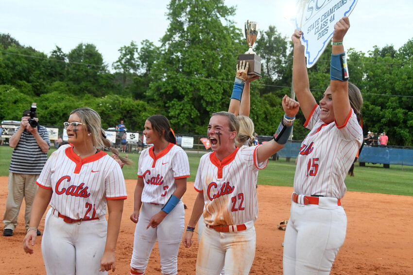 The Laurence Manning softball team celebrates after beating Wilson Hall for the SCISA 4A title on Thursday.