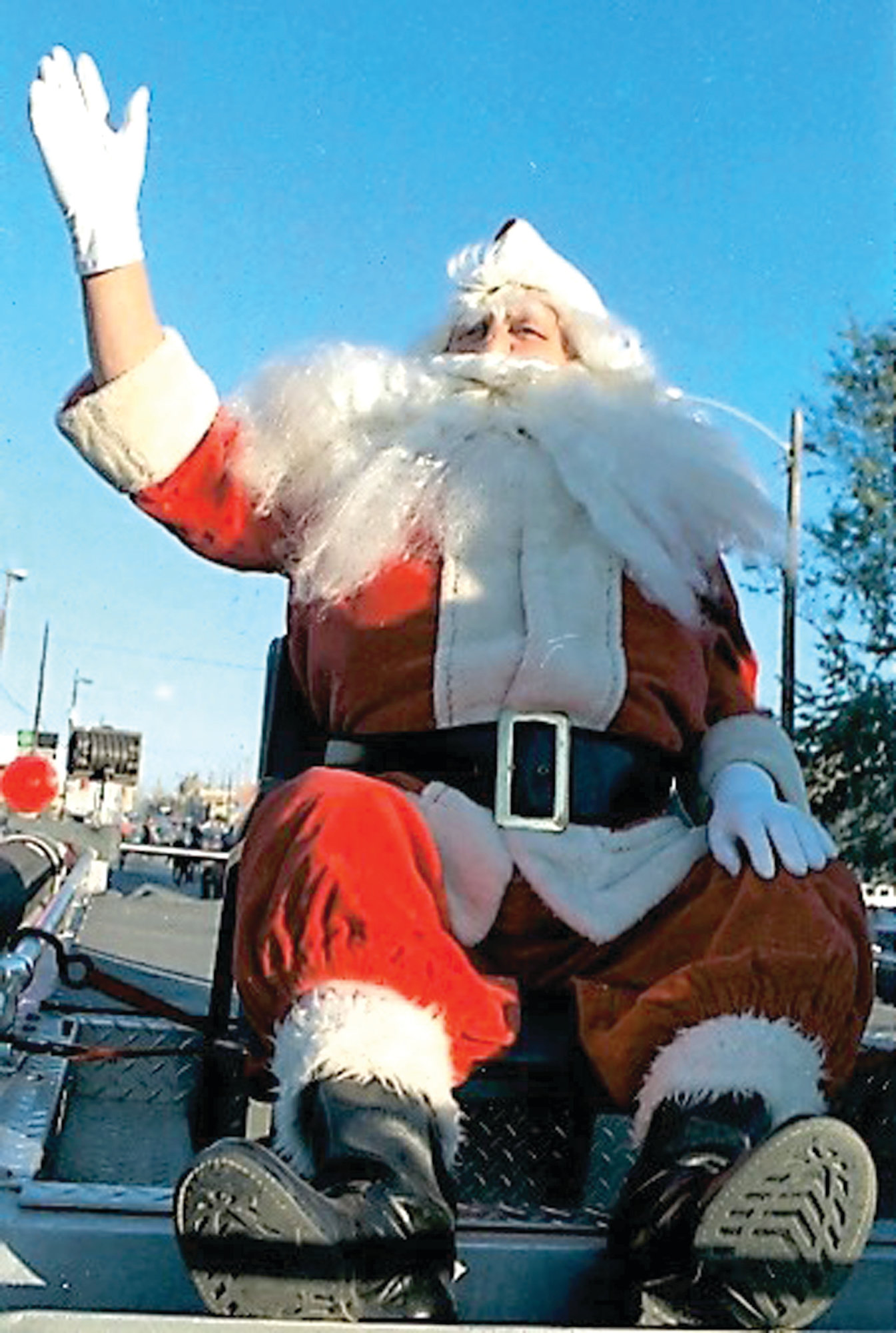 Santa Claus makes annual trip to Sumter The Sumter Item