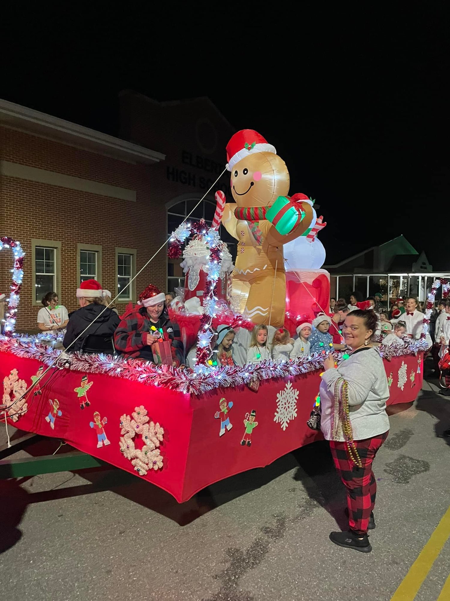 Elberta's Christmas Parade lights up the night The Sumter Item