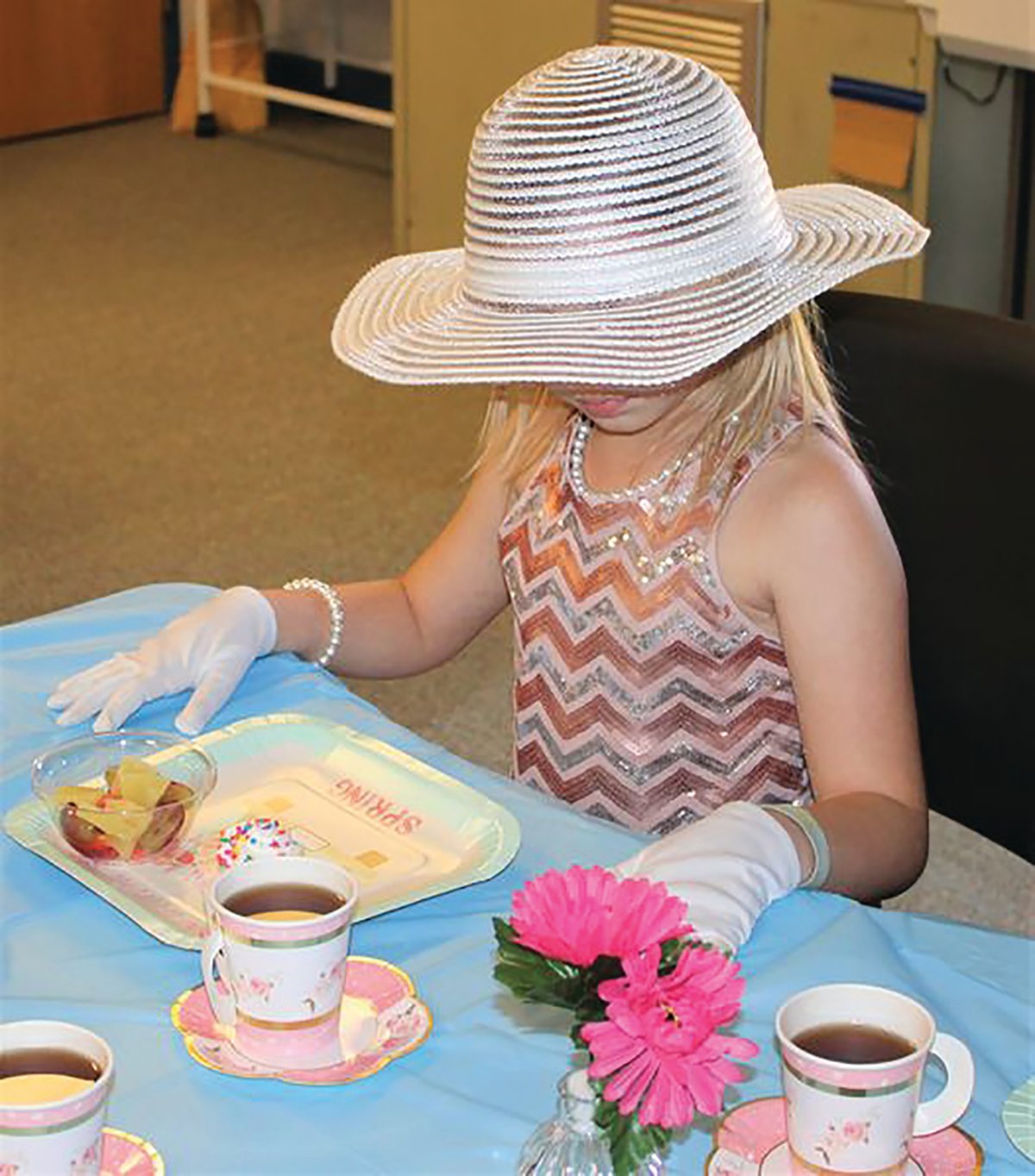 The Truth Behind Teacups and Saucers with TEA PARTY GIRL