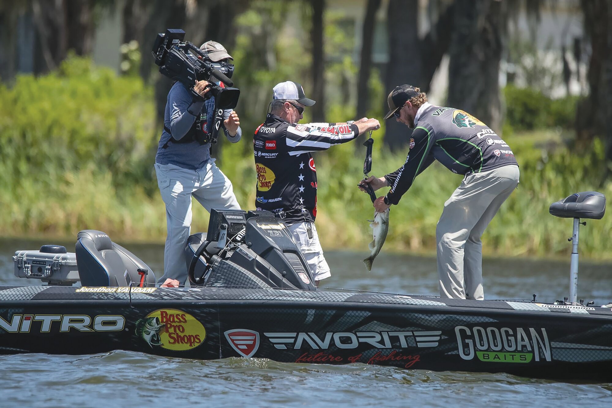 Bass pro tour discount