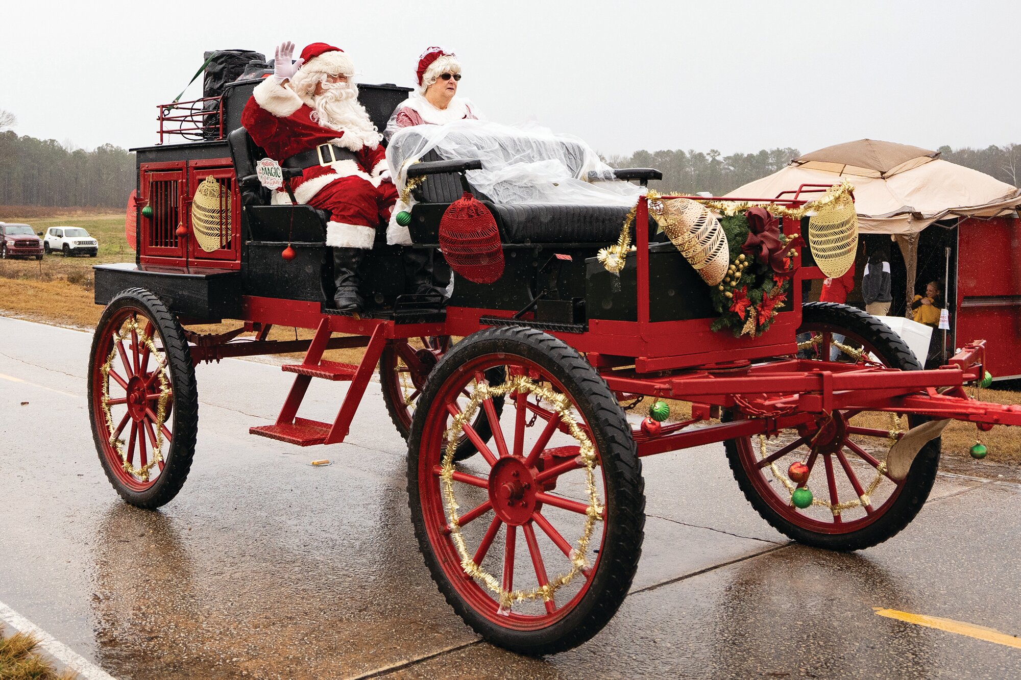 PHOTOS Soggy but spirited anyway at the annual Boykin Christmas Parade