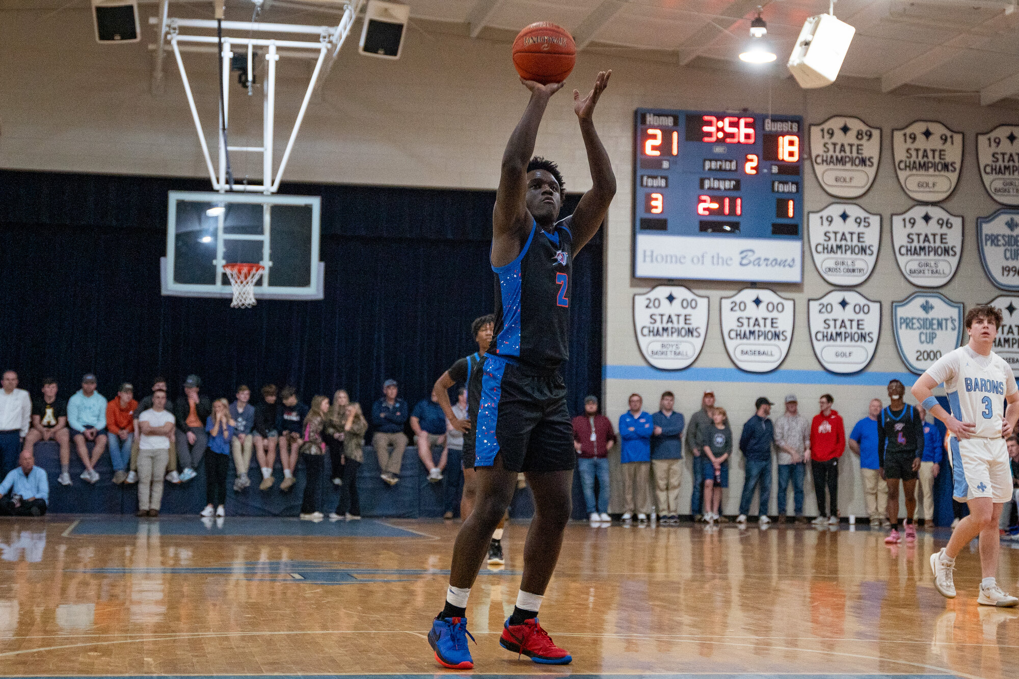 PHOTOS: Wilson Hall basketball hosts Laurence Manning on senior night - The  Sumter Item