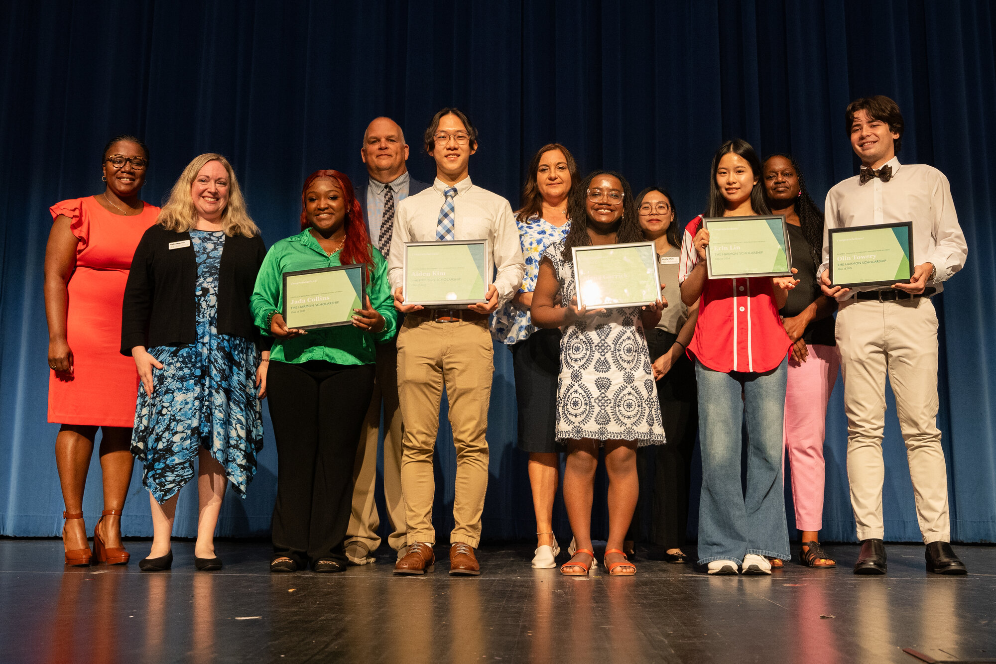 6 Sumter School District seniors earn full private donor scholarship ...