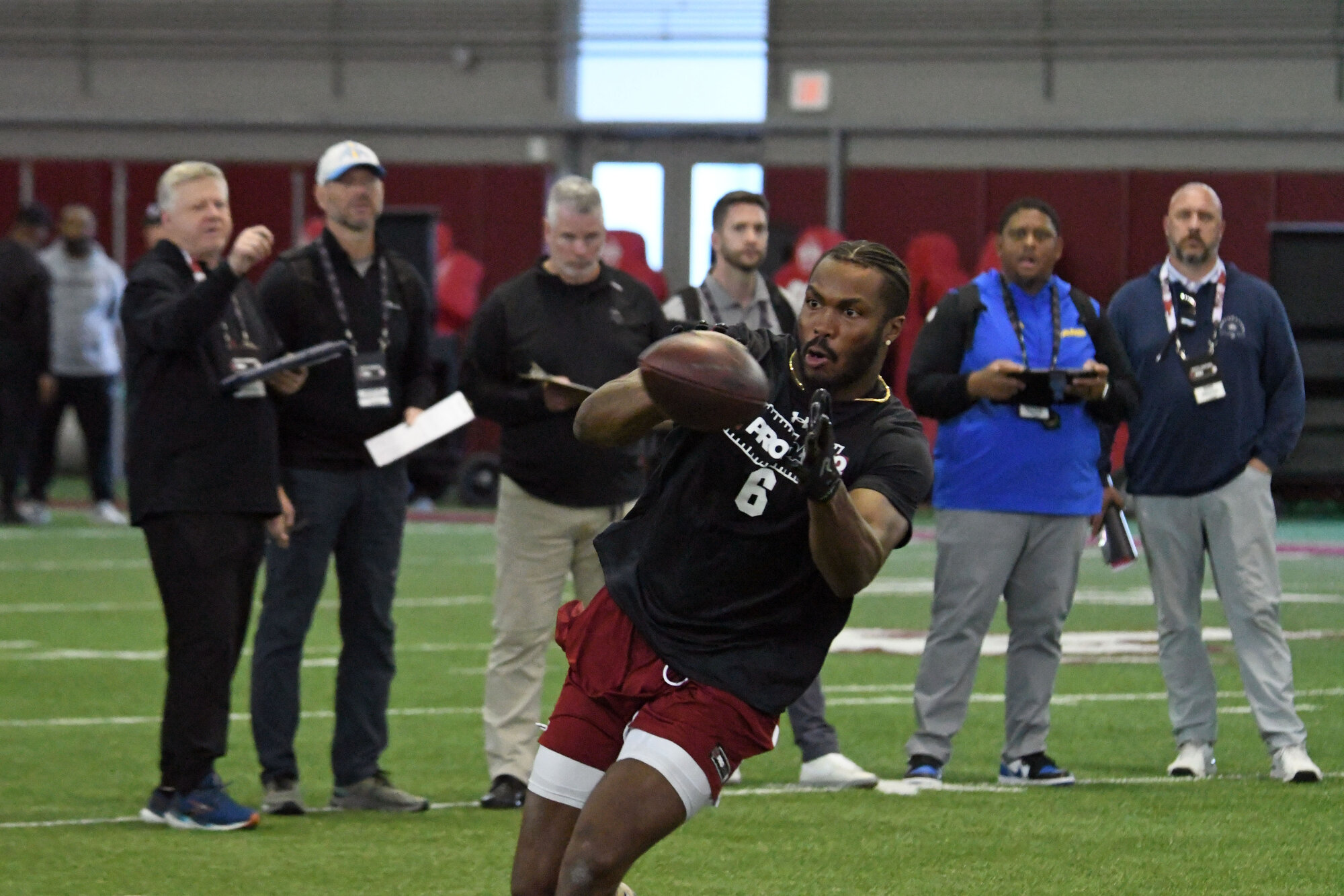 Former Crestwood and South Carolina tight end Josh Simon signed with the Atlanta Falcons on Saturday night as an undrafted free agent.