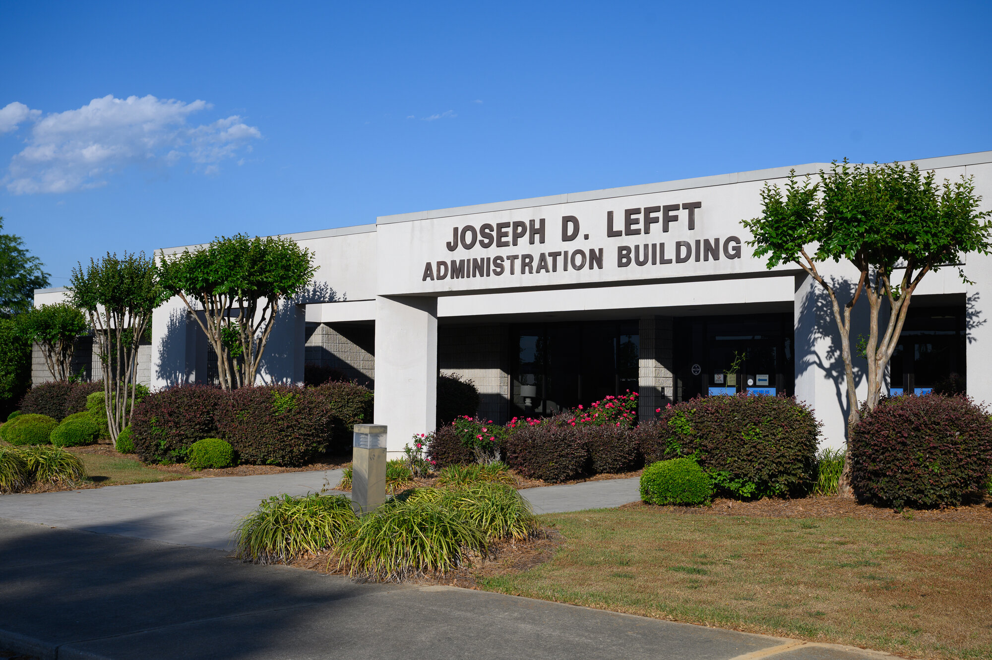 New Sumter school board meeting format changes begin Monday - The Sumter Item